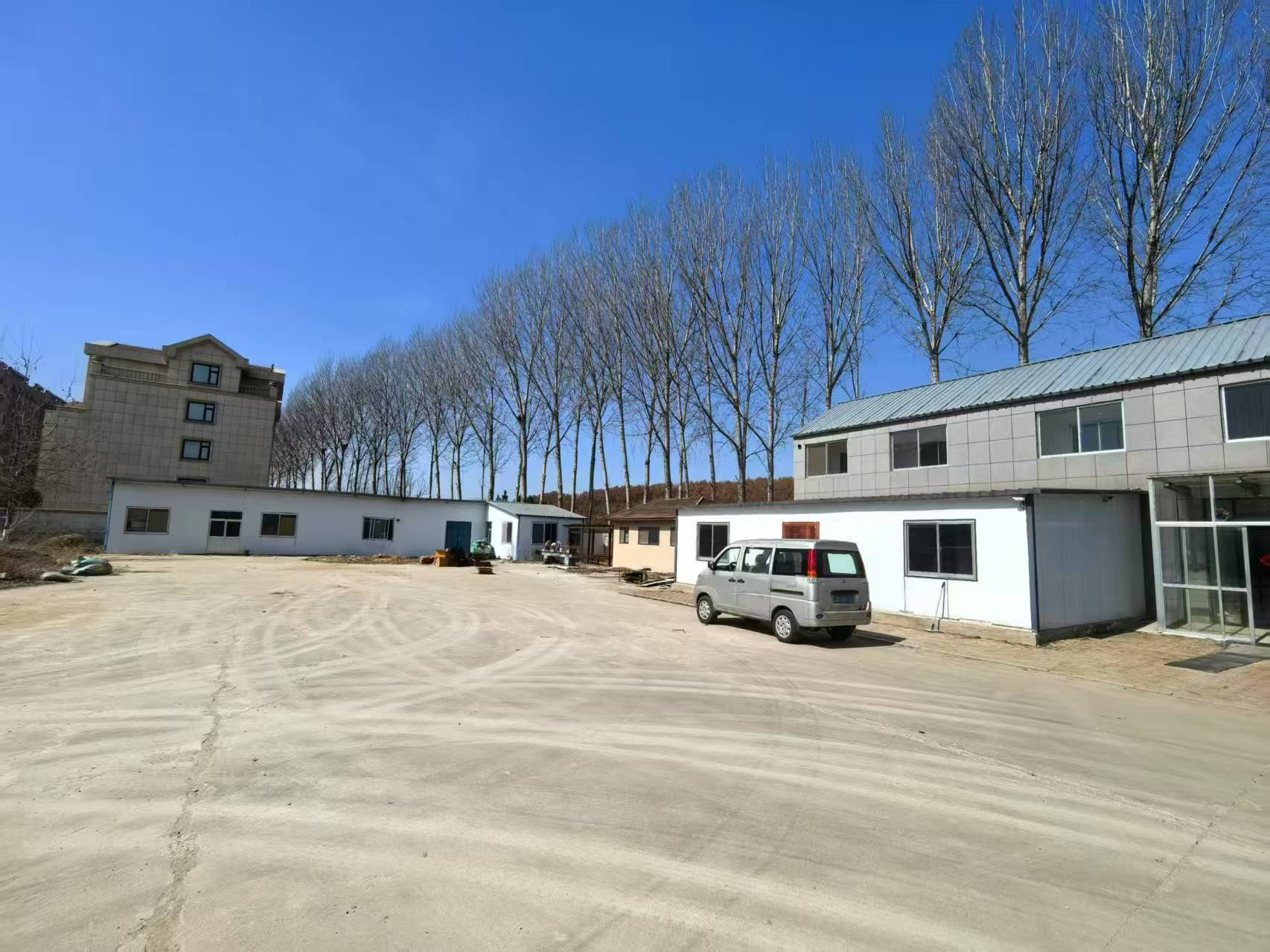 文登開發(fā)區(qū)廣州路東首倉庫露天場地租賃