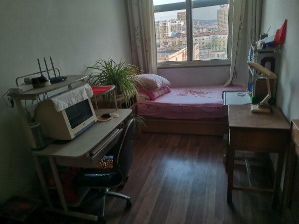 德賢街2號一單元602室出租